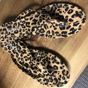 Leopard Flips
